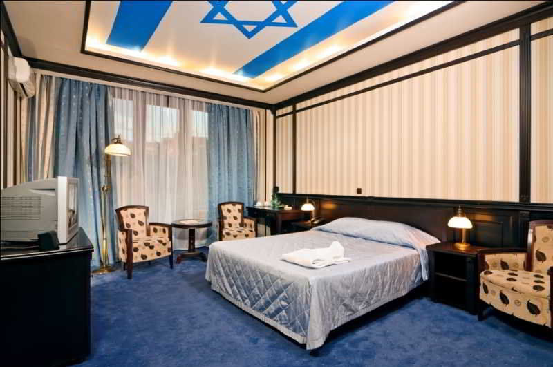 Attache Hotel Kiev Dış mekan fotoğraf