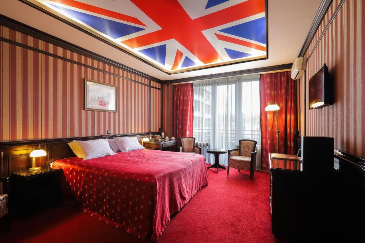 Attache Hotel Kiev Dış mekan fotoğraf